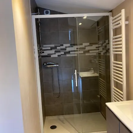 Au Rythme Des Vagues *